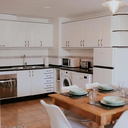 Portales De Pizarro Apartment Bejar