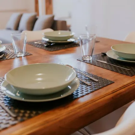 Portales De Pizarro Apartment Bejar