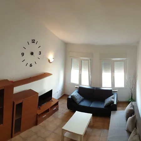 Portales De Pizarro Apartment Bejar