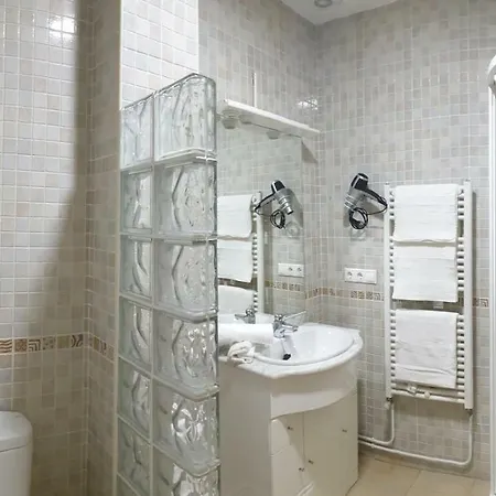 Portales De Pizarro Apartamento Béjar