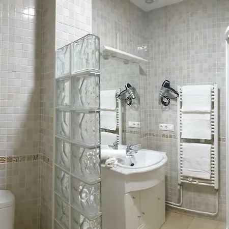 Portales De Pizarro Apartment Bejar