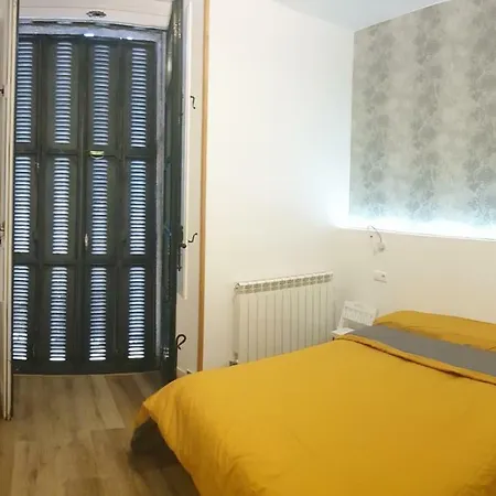 Portales De Pizarro Apartment Bejar